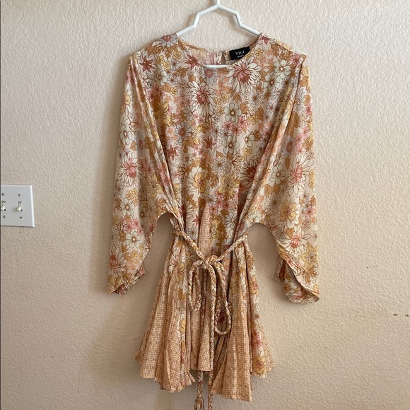 Floral Pink Dress - Picture 7 of 9